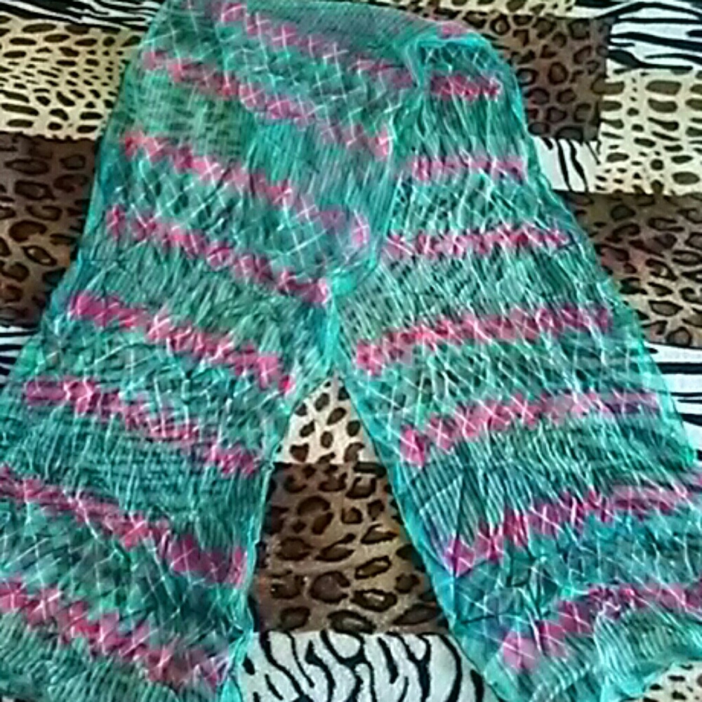 Vintage vera hand rolled scarf made in japan